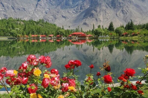 shargrila hotel skardu