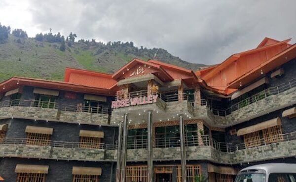rose-valley-naran