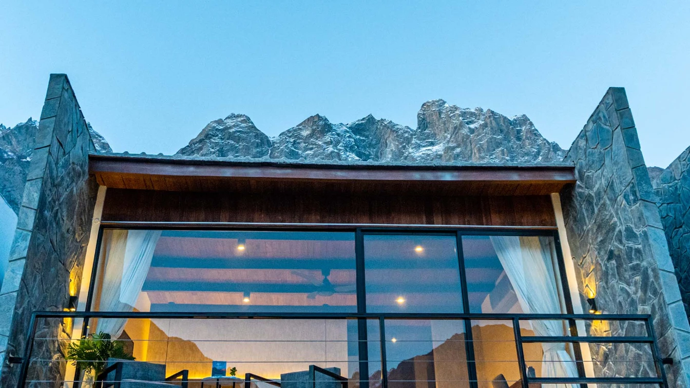 5 star luxury hotels in sakardu